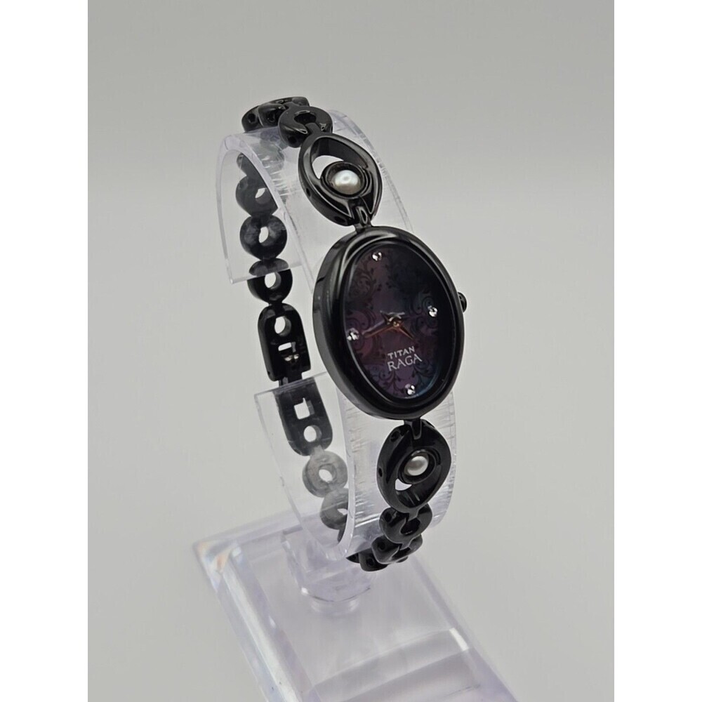 Titan Raga 2511NAB Womens MOP Dial Black Oval Bracelet Watch New Battery Dainty - Picture 4 of 10
